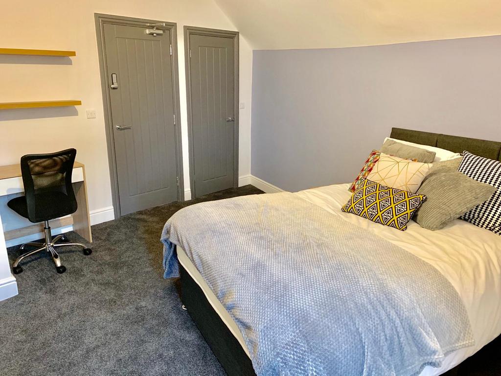 Bedroom 5