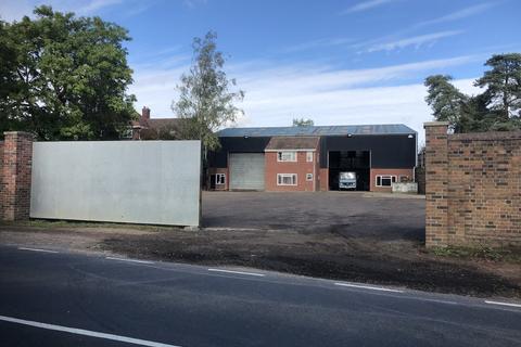 Industrial unit to rent, Colchester Road, Colchester CO6