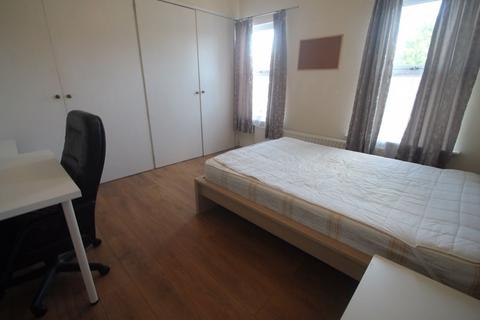 undefined, Tachbrook Road, Uxbridge, UB8