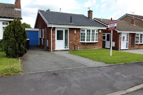 2 bedroom bungalow to rent, Ashfield Drive, Swadlincote