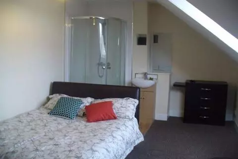 Search House Flat Shares To Rent In Hull Onthemarket