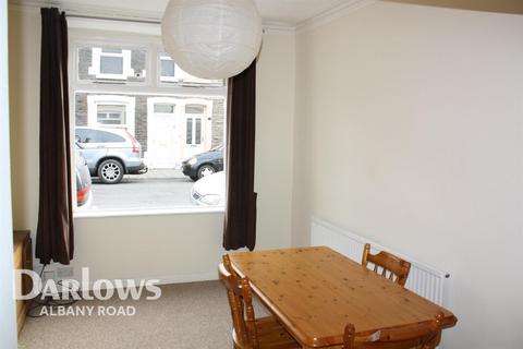 3 bedroom terraced house to rent, Treharris Street