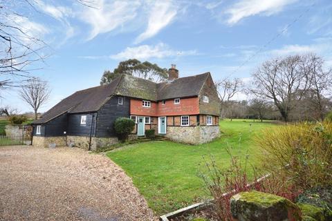 4 bedroom farm house to rent - Linsted Lane, Headley