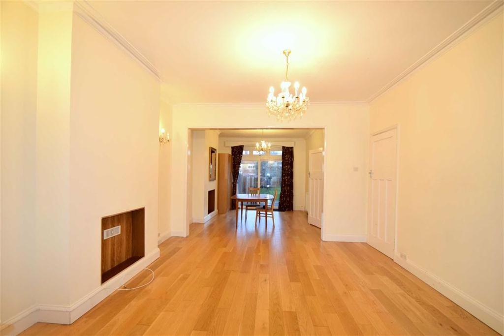 Charminster Avenue, Merton Park, SW19 3 bed semidetached house £