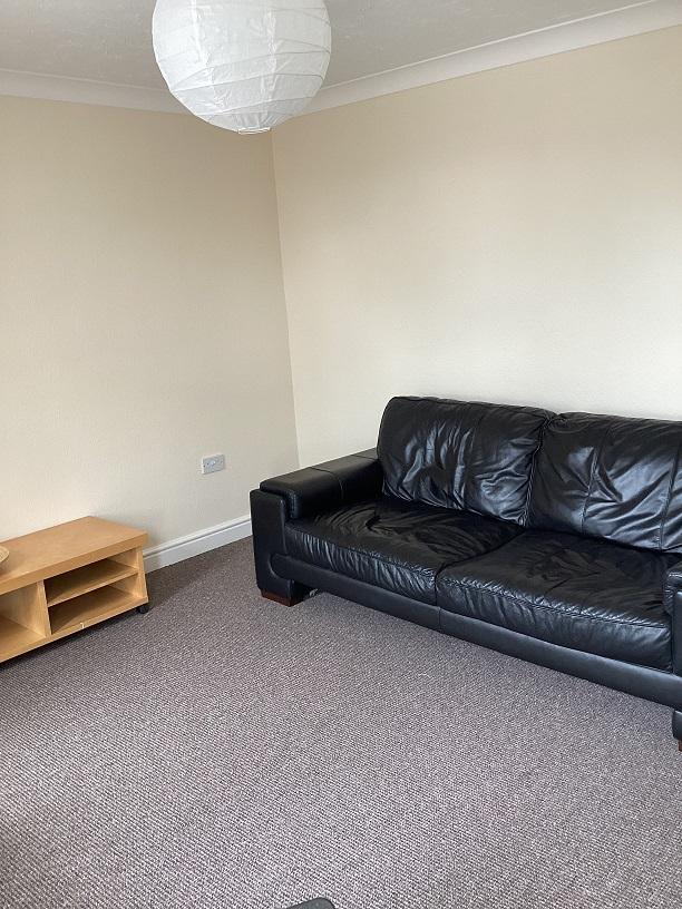Cheney Manor Road, Cheney Manor, Swindon, SN2 1 bed flat to rent £700