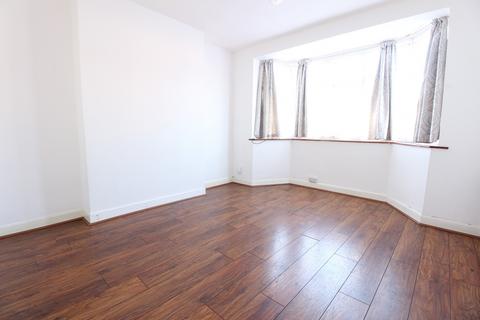 3 bedroom semi-detached house to rent, 59 Bodnant Avenue, LEICESTER, LE5 5RB