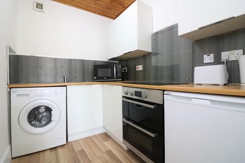 1 bedroom flat to rent, Torness Street, Partick, Glasgow, G11