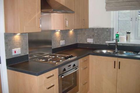 2 bedroom apartment to rent, Rotary Close, Dewsbury