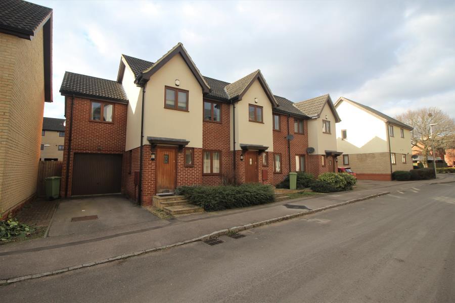 Bewdley Grove, Broughton 3 bed end of terrace house to rent £1,550