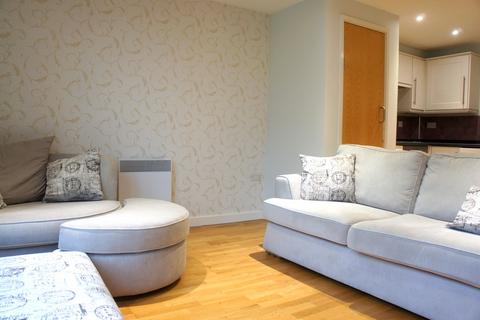2 bedroom maisonette to rent, Truro