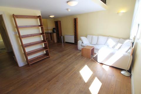 1 bedroom apartment to rent - Gosbrook Road, Caversham
