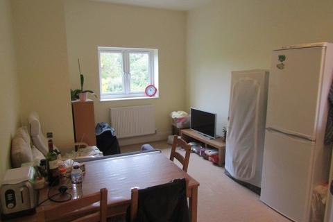 2 Bed Flats To Rent In Portswood Apartments Flats To Let