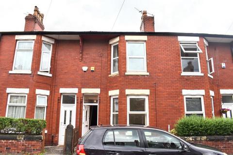 3 bedroom terraced house to rent, Ealing Avenue, Rusholme