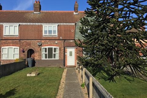 2 bedroom terraced house to rent, 31 Ellerburn Avenue, Hull HU6