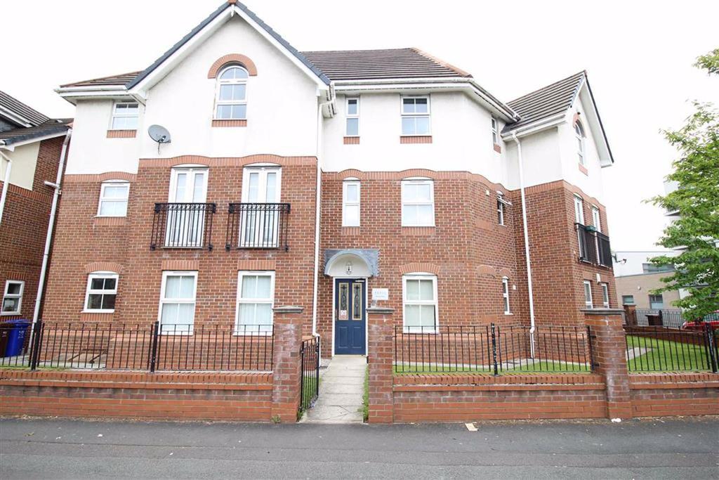Parrs Wood Road, Withington, Manchester 2 bed flat £147,500