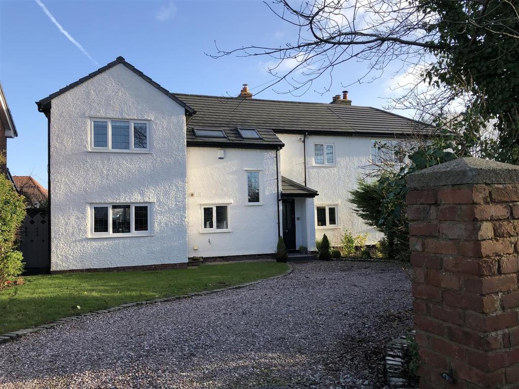 Pine Road, Heswall, Wirral 4 bed semidetached house £400,000