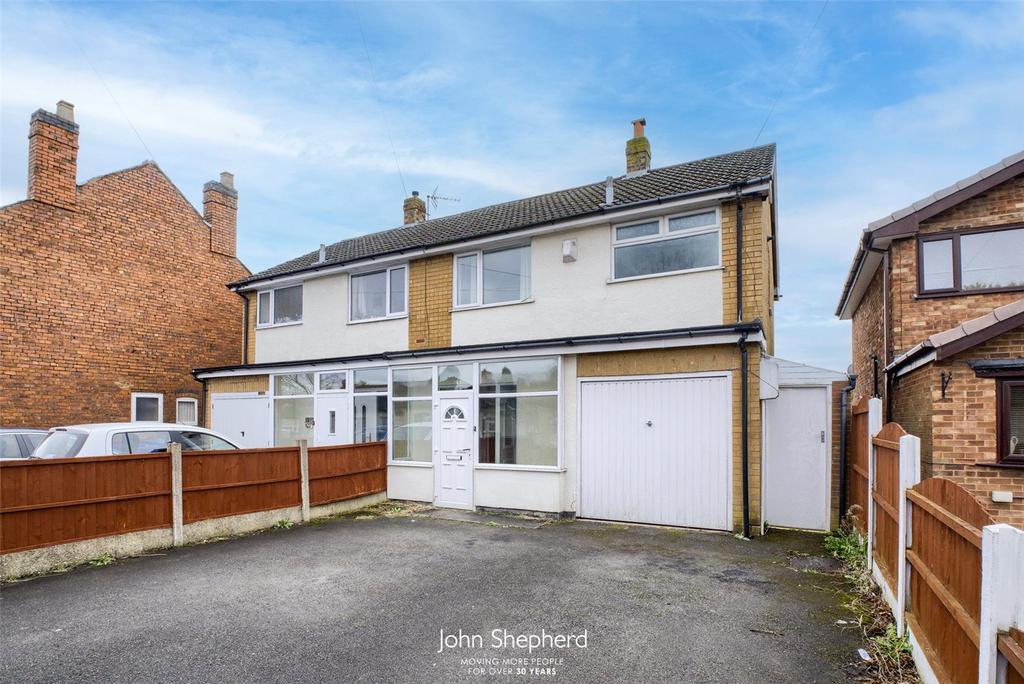 Huntington Terrace Road, Cannock, Staffordshire, WS11 3 bed semi