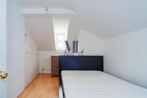 1 bedroom flat to rent, Brondesbury Road, London NW6