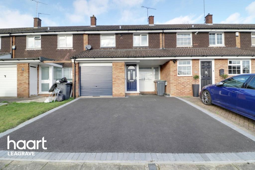 Woodbridge Close, Luton 3 bed terraced house £265,000