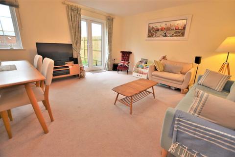 3 bedroom terraced house to rent, Brudenell Close, Amersham HP6