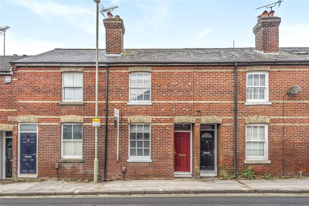 Bar End Road, Winchester, Hampshire, SO23 2 bed terraced house £375,000