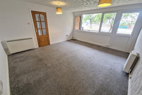 2 bedroom flat to rent, Leven Road, Kennoway  KY8