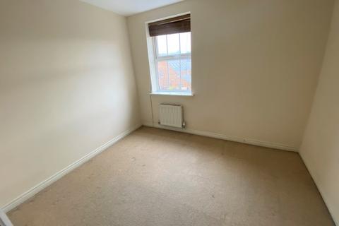2 bedroom flat to rent, Elvaston Court, Grantham, NG31