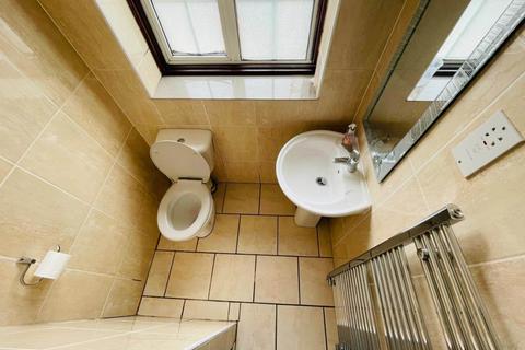 1 bedroom flat to rent, Gainsborough Road, Hayes