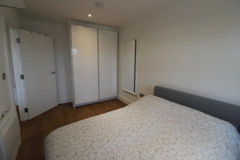 undefined, London Road, Romford RM7