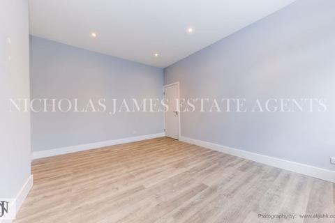 undefined, Windmill Hill, Enfield, EN2
