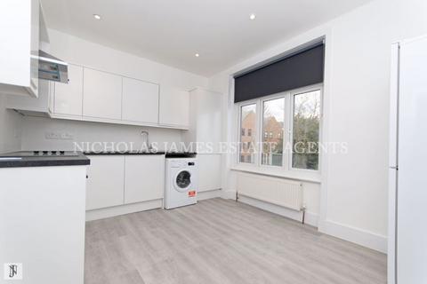 undefined, Windmill Hill, Enfield, EN2
