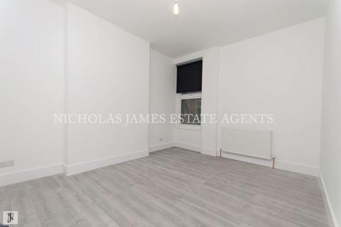 undefined, Windmill Hill, Enfield, EN2