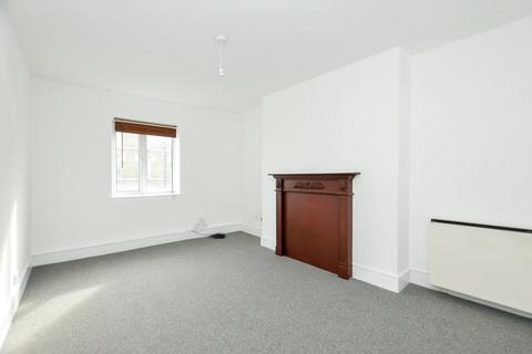 1 bedroom flat to rent, Stoke Newington High Street, Stoke Newington