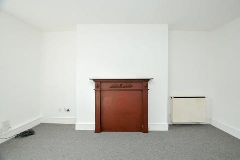 1 bedroom flat to rent, Stoke Newington High Street, Stoke Newington