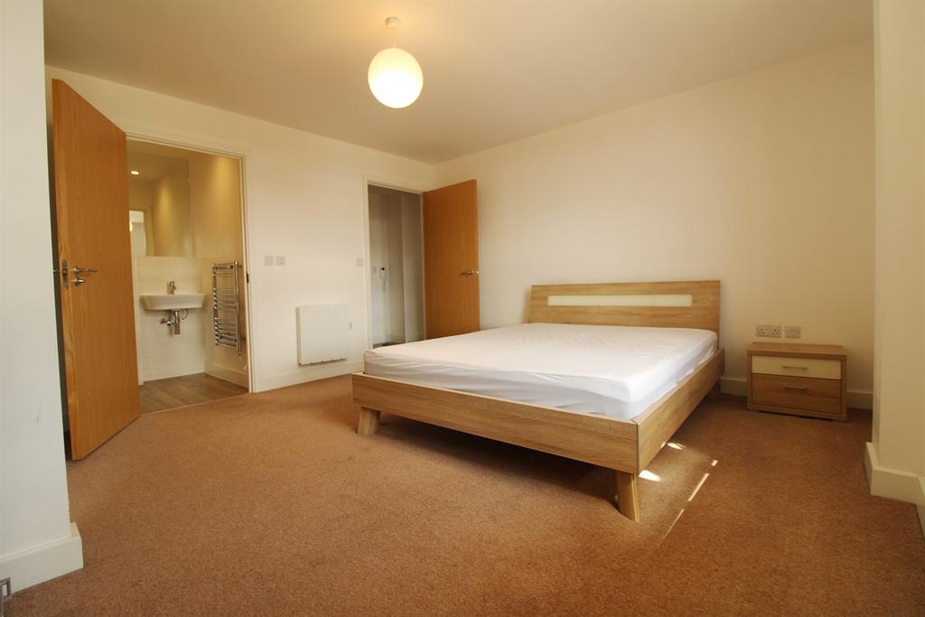 Bedroom+1