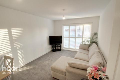 1 bedroom flat to rent, Repton Avenue, Ashford