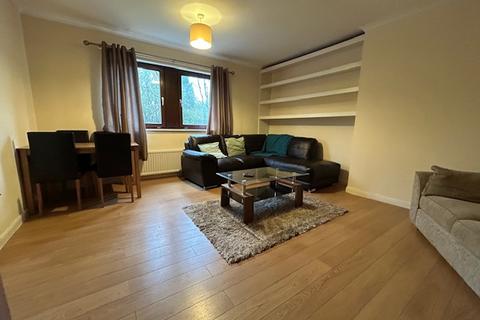 2 bedroom flat to rent, Kelvindale Gardens, Kelvindale, Glasgow, G20