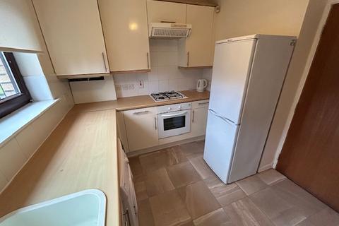 2 bedroom flat to rent, Kelvindale Gardens, Kelvindale, Glasgow, G20