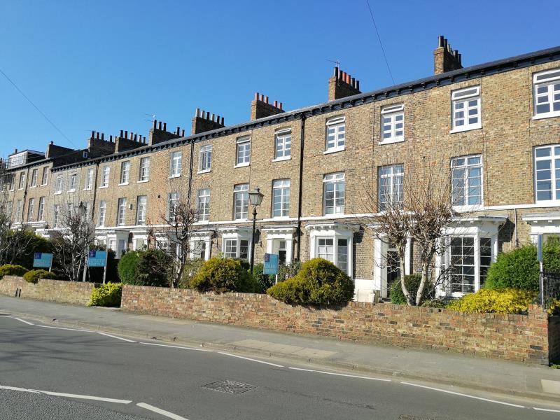 HOLGATE ROAD, YORK, YO24 4BB 1 bed apartment £650 pcm (£150 pw)