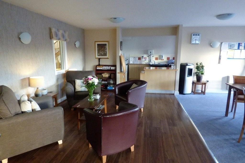Communal Lounge Dining Room