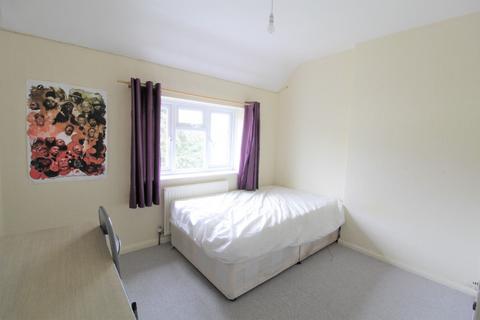 5 bedroom semi-detached house to rent, The Avenue, Brighton, BN2