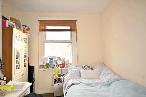 6 bedroom terraced house to rent, Upper Lewes Road, Brighton, BN2