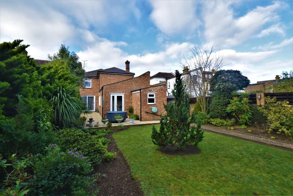 Queen Bertha Road, Ramsgate 4 bed detached house £425,000