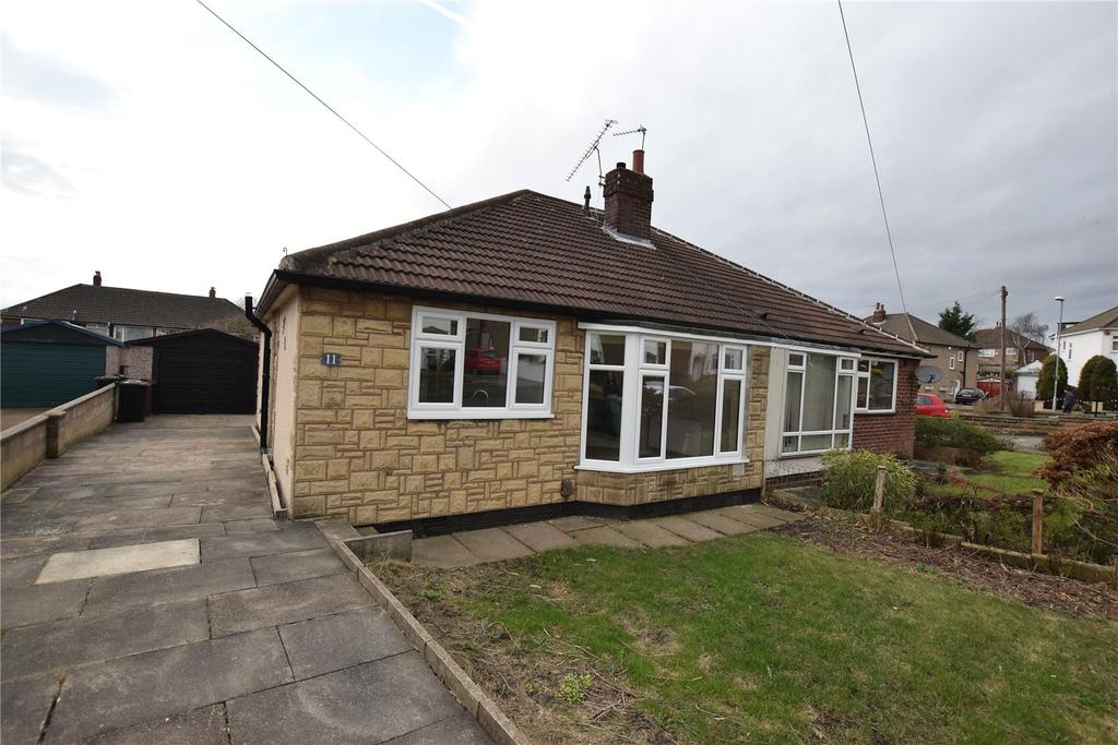 Templegate Drive, Leeds, West Yorkshire 2 bed bungalow £750 pcm (£173 pw)