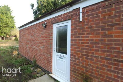 Studio to rent, Asfordby Road, Melton mowbray