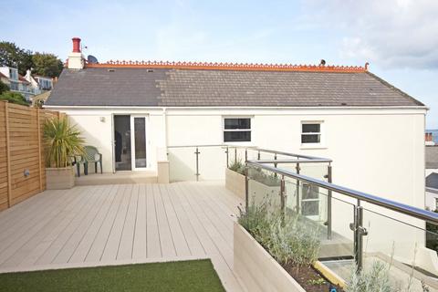 5 bedroom semi-detached house to rent, Bruce Lane, St. Peter Port, Guernsey, Channel Islands