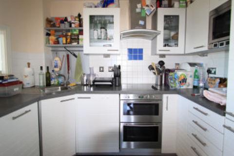 1 bedroom flat to rent, Pontoon Dock, Thames Barrier Park, City Airport, Canary Wharf E16