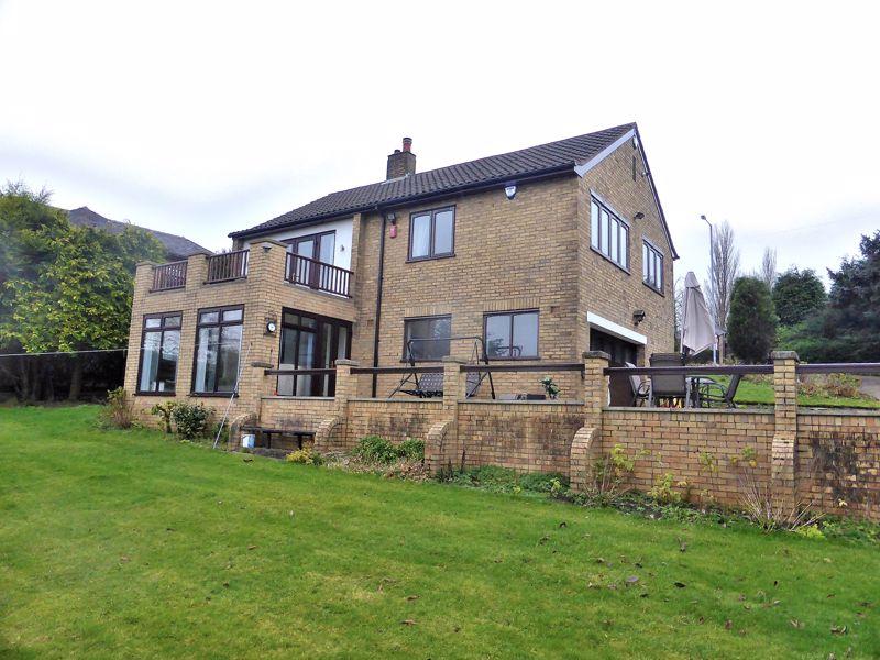 Ash Bank Road, Werrington 3 bed detached house £375,000