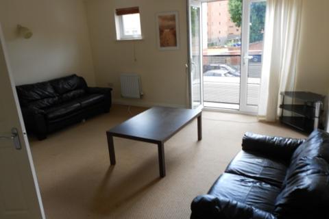 3 bedroom house to rent, Whitestar Place, Southampton, SO14