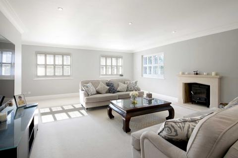 undefined, Fulmer Drive, Gerrards Cross, Buckinghamshire, SL9